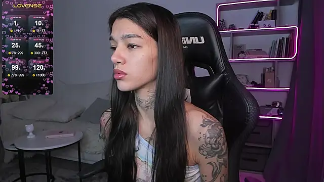 vinkitinkii online show from December 2024 06:57:02 AM