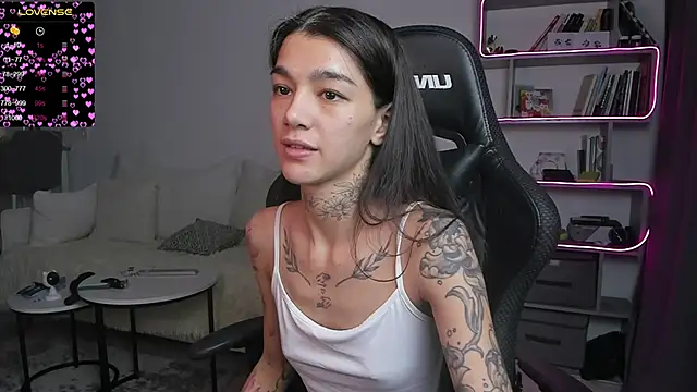 vinkitinkii online show from January 2025 09:55:02 AM