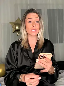 petrouchkaaa  online show from November 2025 09:14:02 PM