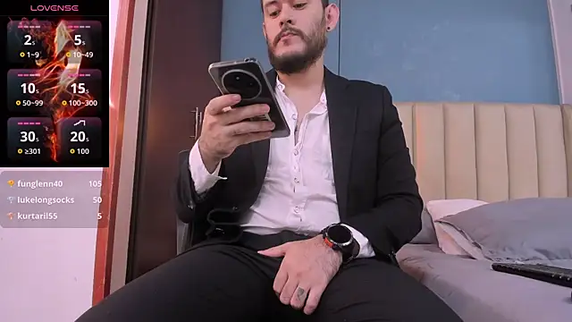 jeanpiere  online show from November 2025 01:15:02 PM