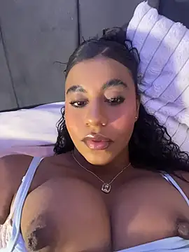 Snapshot of charlotteeruss chatting on July 2026 06:26:01 PM charlotteeruss online show from July 2026 06:26:01 PM