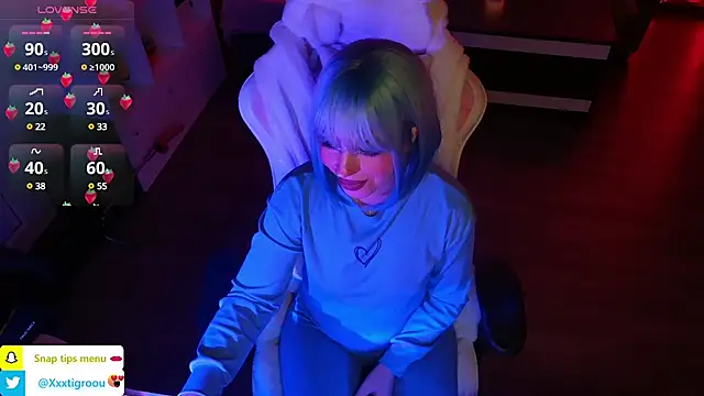 PetiteAngel666 online show from December 2024 09:08:02 PM