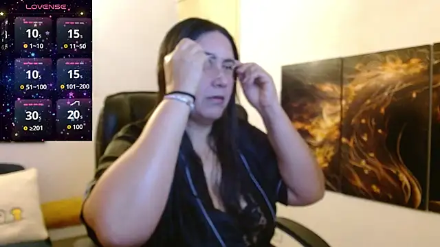 amalia brunette online show from January 2026 11:08:01 PM