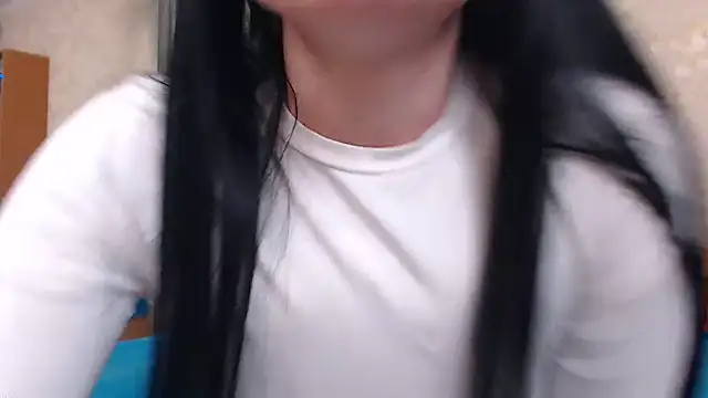 Snapshot of JuicyJess chatting on December 2024 11:45:02 PM JuicyJess online show from December 2024 11:45:02 PM