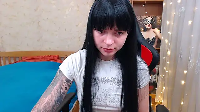 Snapshot of JuicyJess chatting on March 2025 07:49:02 PM JuicyJess online show from March 2025 07:49:02 PM