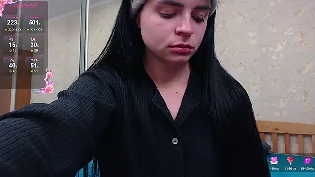 JuicyJess online show from October 2025 08:20:02 PM