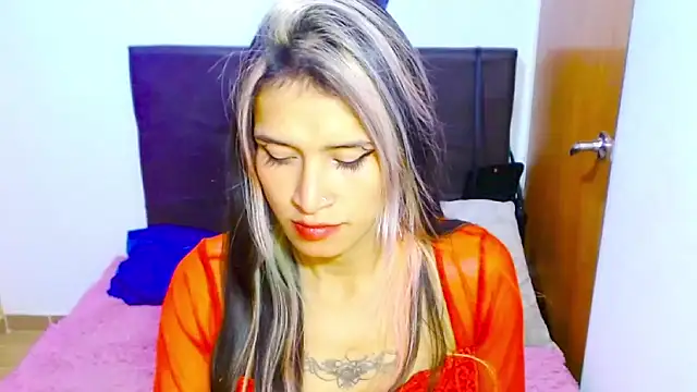 Queen camila online show from February 2025 04:11:02 AM