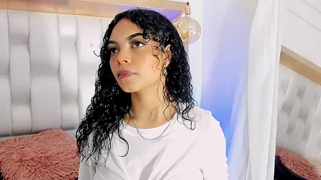 BeckyRusso online show from January 2025 01:41:02 PM