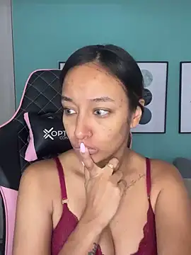 DianaHopson online show from January 2025 01:53:01 PM
