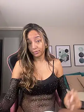 DianaHopson online show from November 2025 11:10:02 AM