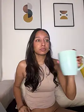 DianaHopson online show from February 2026 12:09:01 PM