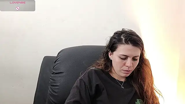 Snapshot of irinasweet27 chatting on October 2025 02:14:02 AM irinasweet27 online show from October 2025 02:14:02 AM