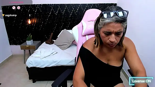 Snapshot of tammy_lynn69 chatting on March 2025 08:49:01 PM tammy lynn69 online show from March 2025 08:49:01 PM