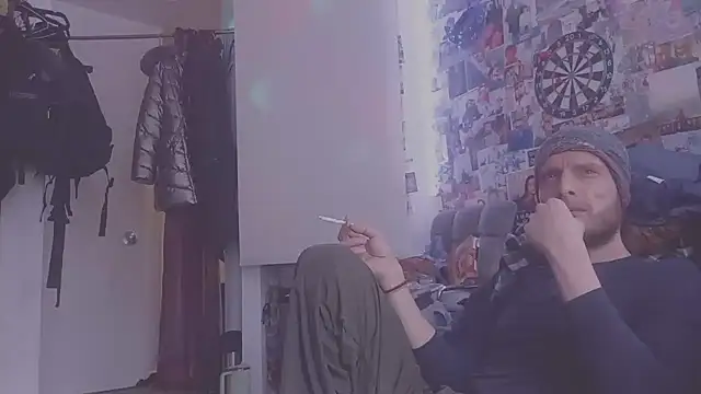 DownstairsSky online show from February 2025 02:00:01 PM