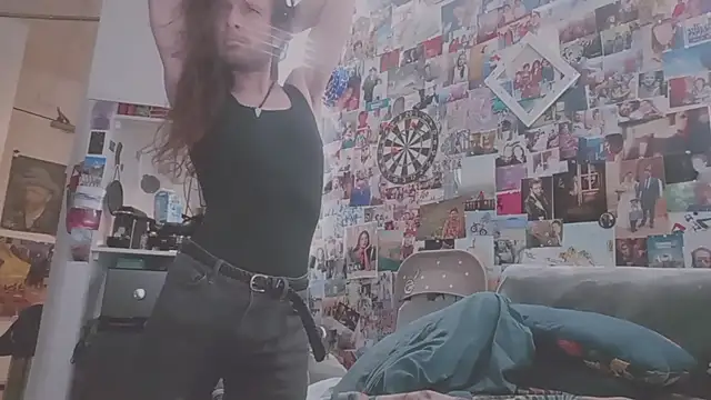DownstairsSky online show from February 2025 03:10:02 AM