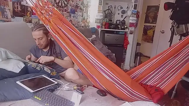DownstairsSky online show from March 2025 01:17:01 PM