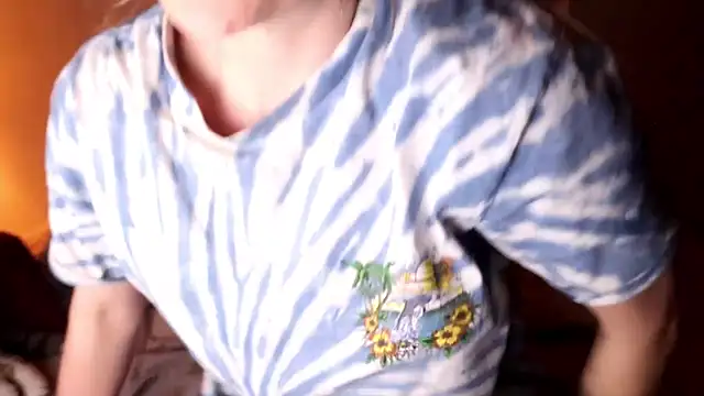 Snapshot of xxpixeyxx chatting on February 2025 06:02:02 PM xxpixeyxx online show from February 2025 06:02:02 PM