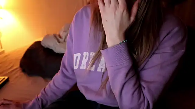 Snapshot of xxpixeyxx chatting on February 2025 02:18:01 AM xxpixeyxx online show from February 2025 02:18:01 AM