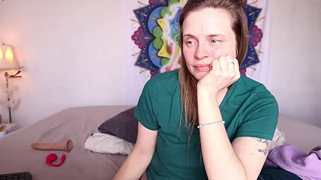 Snapshot of xxpixeyxx chatting on March 2025 08:53:01 PM xxpixeyxx online show from March 2025 08:53:01 PM