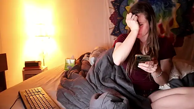 Snapshot of xxpixeyxx chatting on March 2025 09:40:01 AM xxpixeyxx online show from March 2025 09:40:01 AM