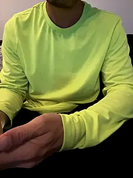 demonslayerr999 online show from December 2024 07:43:01 AM