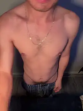 demonslayerr999 online show from December 2024 06:42:02 PM