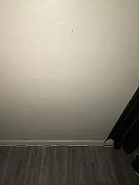 demonslayerr999 online show from December 2024 08:44:02 AM