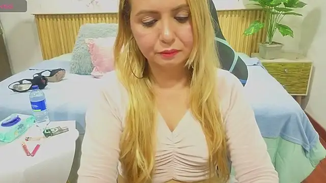 rose meyer online show from December 2025 07:18:01 PM