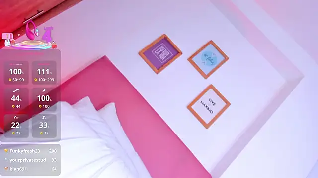 Snapshot of samantha_x_s chatting on October 2025 10:41:02 PM samantha x s online show from October 2025 10:41:02 PM