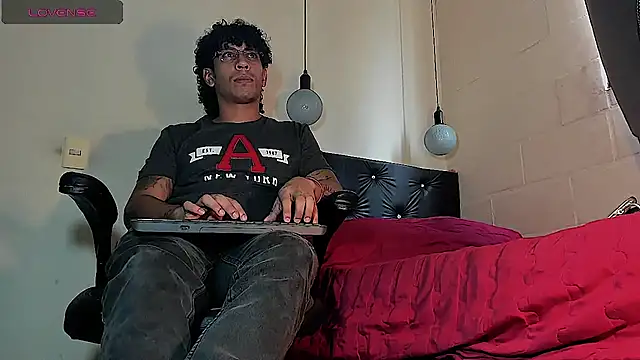 FuckHardlove online show from September 2025 06:12:02 PM