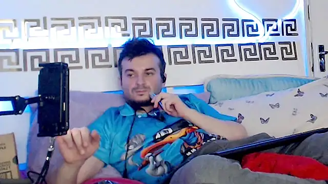 Snapshot of erotico69xxx chatting on November 2025 12:22:02 AM erotico69xxx online show from November 2025 12:22:02 AM