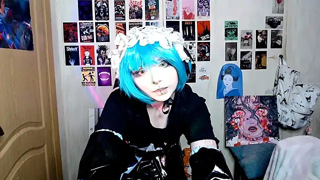 Usagi Blush  online show from September 2025 12:48:02 AM