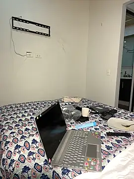 Snapshot of Ameellie chatting on December 2024 12:11:01 AM Ameellie online show from December 2024 12:11:01 AM