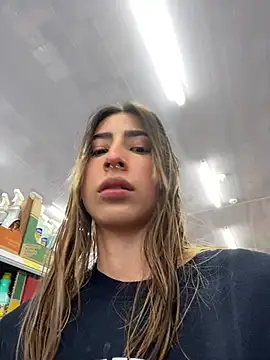 Snapshot of Ameellie chatting on March 2025 02:57:01 PM Ameellie online show from March 2025 02:57:01 PM