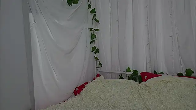 Snapshot of _Appr0ved_ chatting on January 2025 03:04:01 PM Appr0ved online show from January 2025 03:04:01 PM