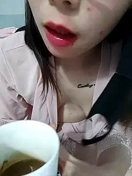 I AM NOT A SLUT online show from December 2024 07:48:01 AM