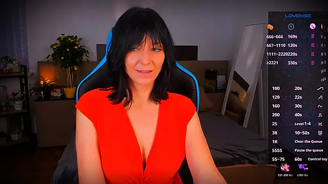  Kelly   online show from November 2025 12:55:01 PM