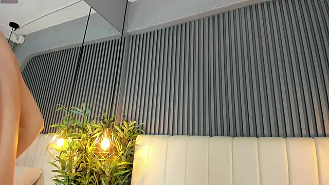 SaraRiley online show from December 2025 10:36:01 PM