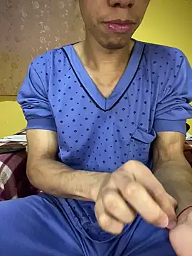 MoiseXxx 777 online show from December 2024 04:39:02 AM