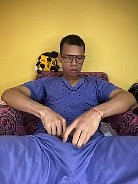 MoiseXxx 777 online show from January 2025 09:35:01 AM