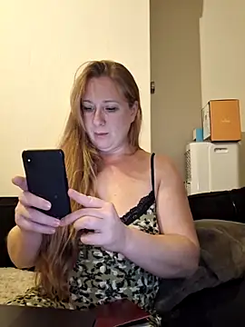 MazySun online show from September 2025 08:41:01 PM