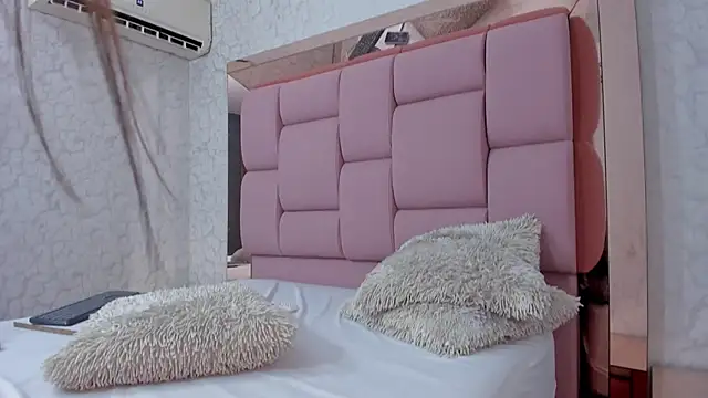  Molly rosse  online show from January 2025 04:06:01 PM