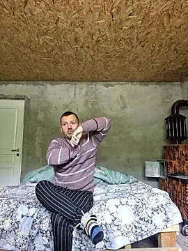 Snapshot of florin421 chatting on May 2026 10:22:01 AM florin421 online show from May 2026 10:22:01 AM