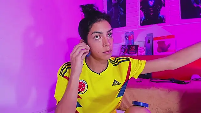 Alahia Rodriguez online show from March 2025 12:43:02 PM