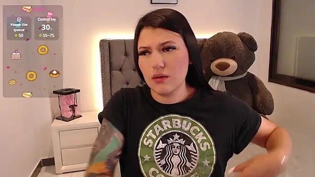 Nicols66 online show from March 2025 09:43:02 PM