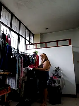 EllisW8 online show from September 2025 11:58:01 AM