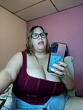 EllisW8 online show from March 2026 10:59:01 PM