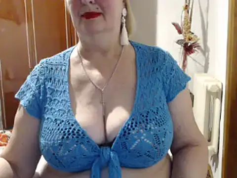 Snapshot of Secretfox chatting on February 2025 02:38:02 PM Secretfox online show from February 2025 02:38:02 PM