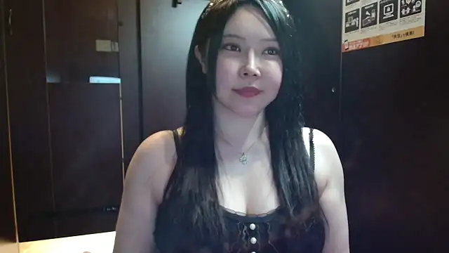 Snapshot of NATINATU252525 chatting on June 2026 01:02:01 PM NATINATU252525 online show from June 2026 01:02:01 PM