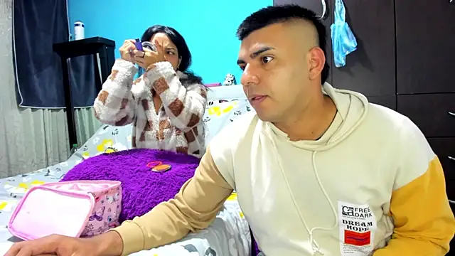 2ScarletandRyan8 online show from November 2025 10:04:02 AM